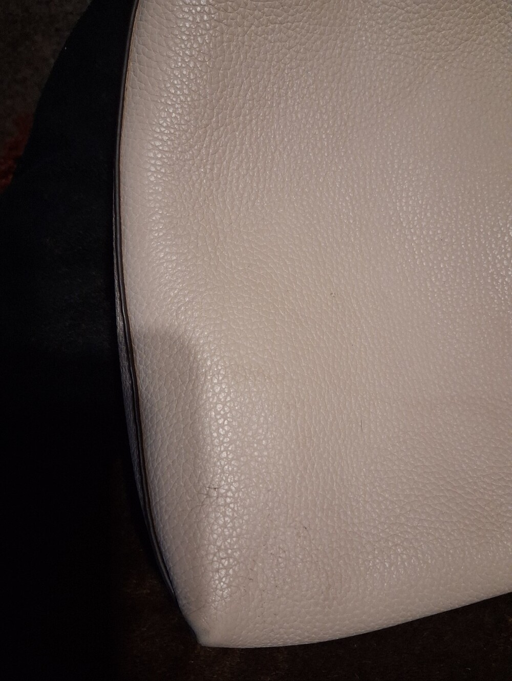 Kate Spade Pebbled Leather Shoulder Bag with Gold Chain - Picture 10 of 16